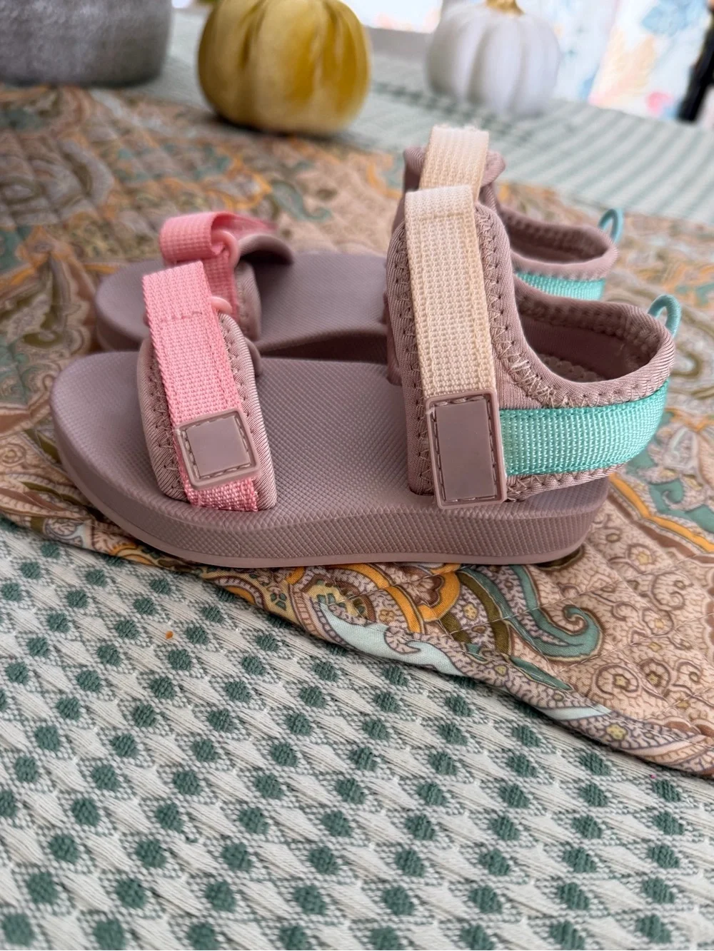 Old Navy Toddler Girls Double-Strap Sandals Size 6 Pink Teal